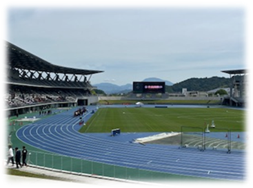 スタジアムにいる飛行機

AI によって生成されたコンテンツは間違っている可能性があります。